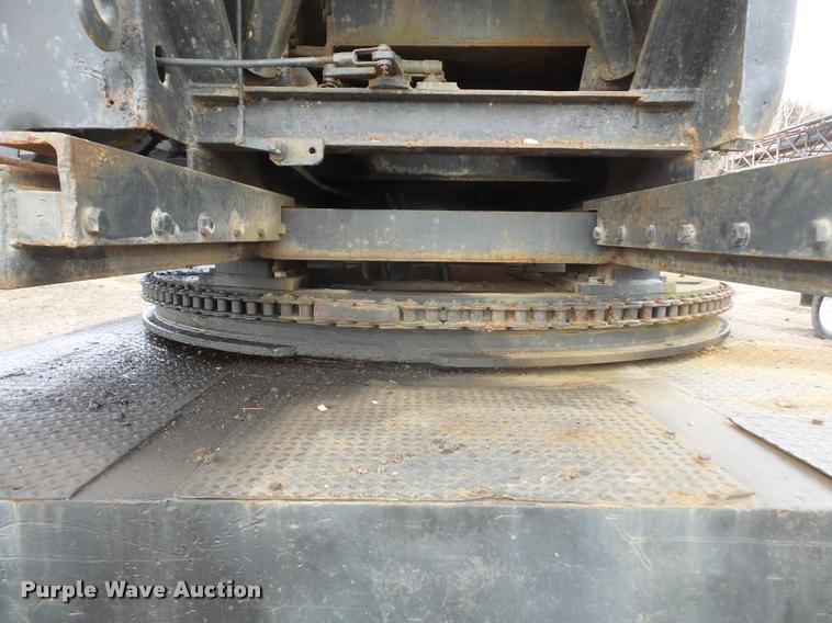 image for item DB2999 1964 Hendrickson carrier with Willams LDH60 hole digger drill rig