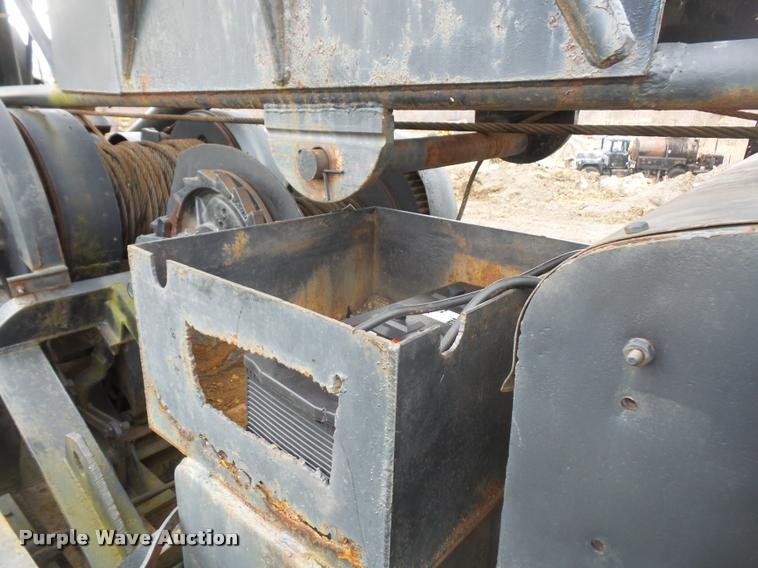 image for item DB2999 1964 Hendrickson carrier with Willams LDH60 hole digger drill rig