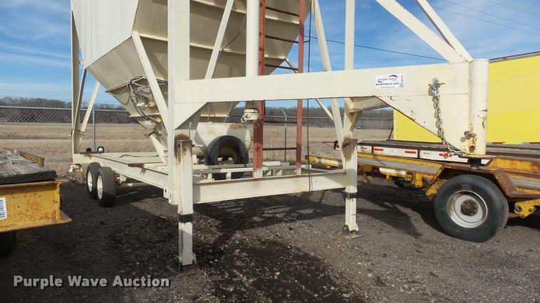 image for item DB3759 Stephens portable cement silo
