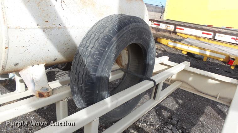 image for item DB3759 Stephens portable cement silo