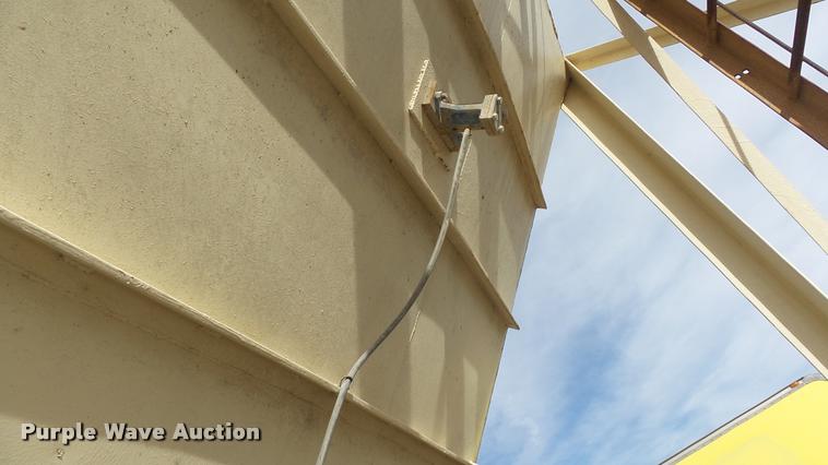 image for item DB3759 Stephens portable cement silo