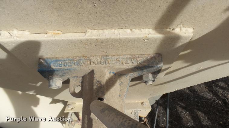 image for item DB3759 Stephens portable cement silo