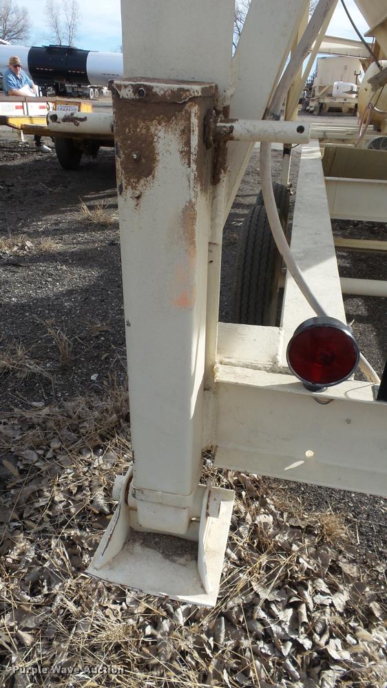 image for item DB3759 Stephens portable cement silo