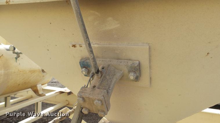 image for item DB3759 Stephens portable cement silo