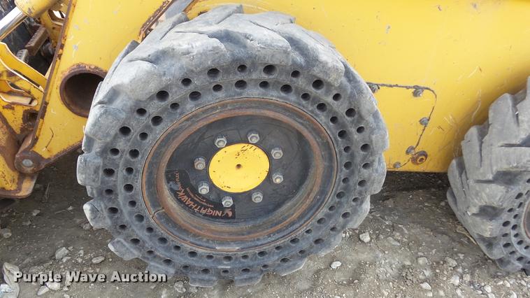 image for item DB3789 2006 John Deere 317 skid steer