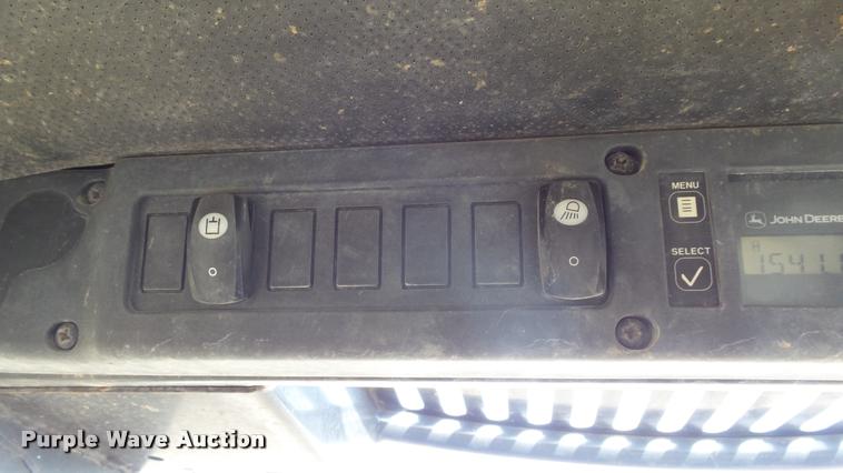 image for item DB3789 2006 John Deere 317 skid steer