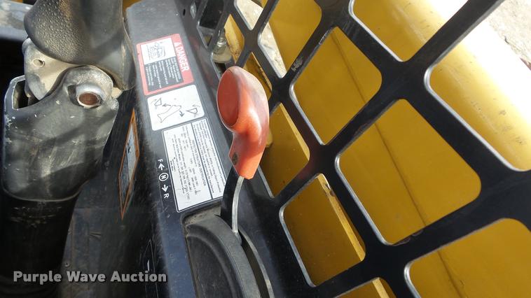 image for item DB3790 2008 John Deere 317 skid steer