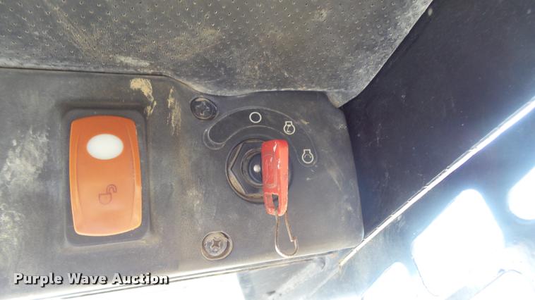 image for item DB3790 2008 John Deere 317 skid steer