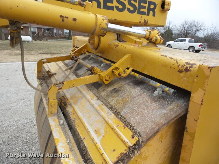 image for item F4336 Dresser 712 double drum roller