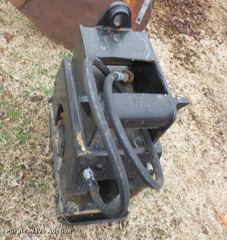 image for item F4410 Atlas Copco cold tamper