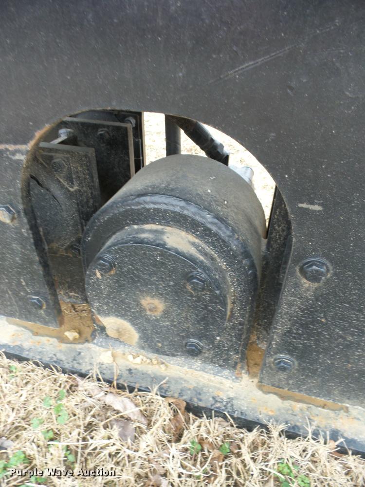 image for item F4410 Atlas Copco cold tamper