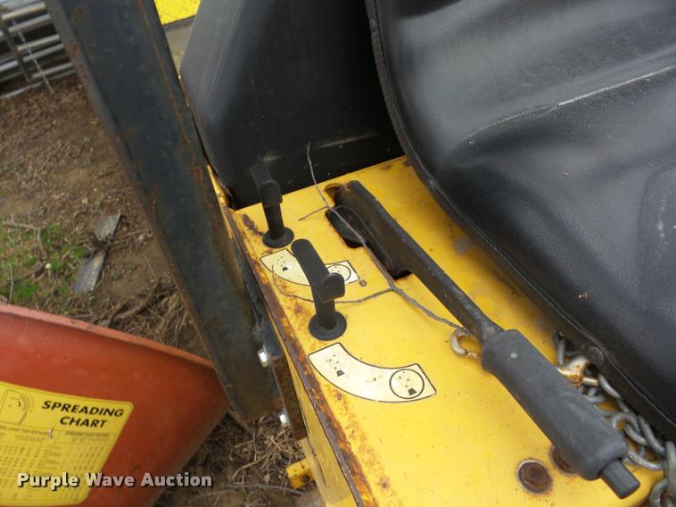 image for item F8204 1997 Wacker RD880V vibratory roller