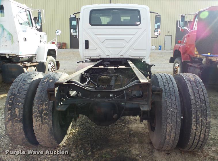 image for item J2629 2010 International DuraStar 4300 truck chassis
