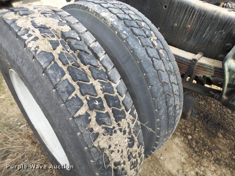 image for item J2629 2010 International DuraStar 4300 truck chassis