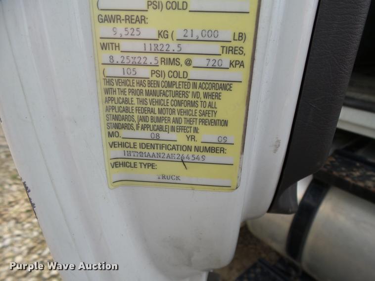 image for item J2629 2010 International DuraStar 4300 truck chassis