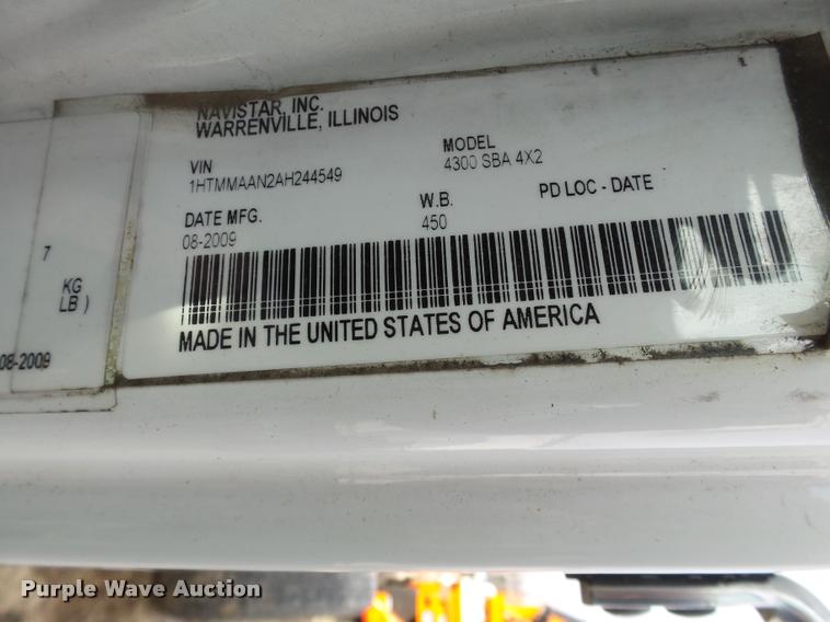 image for item J2629 2010 International DuraStar 4300 truck chassis