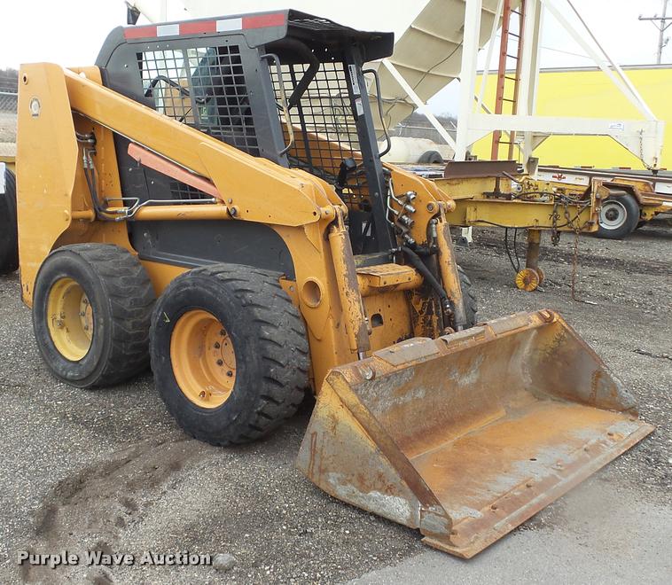 image for item J5707 Case 440 skid steer