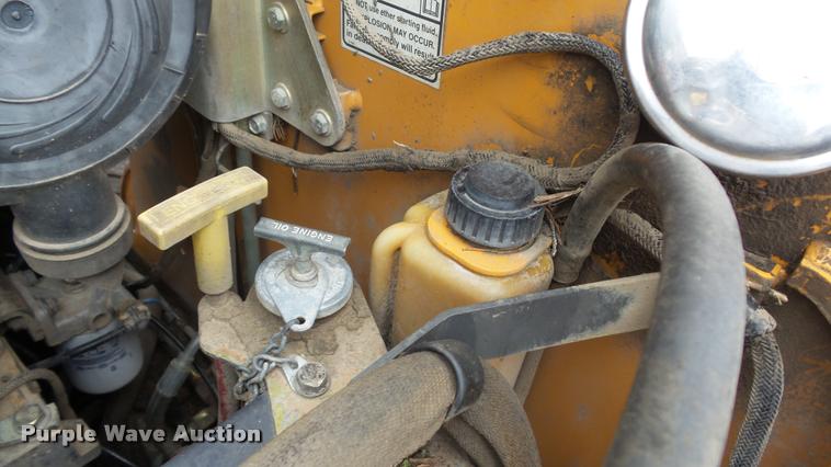 image for item J5707 Case 440 skid steer