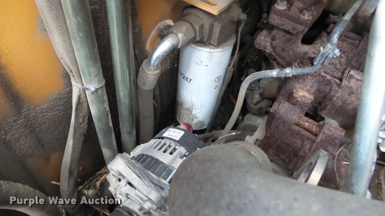 image for item J5707 Case 440 skid steer