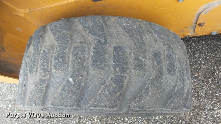 image for item J5707 Case 440 skid steer