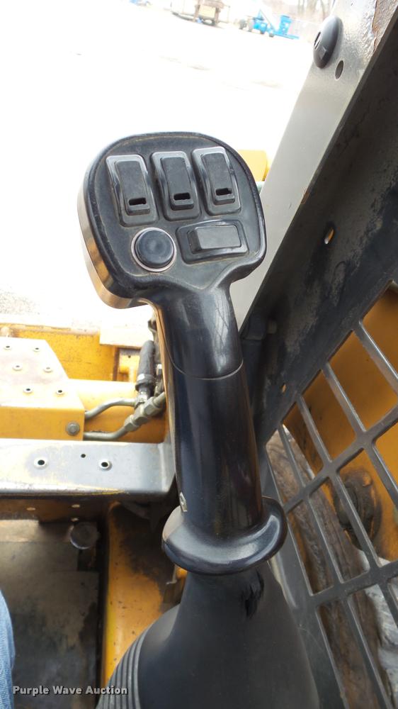 image for item J5707 Case 440 skid steer