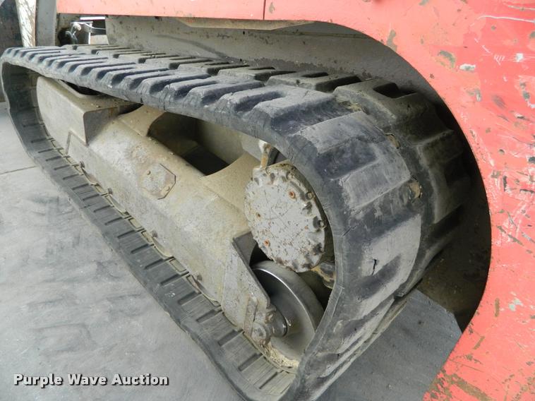 image for item J8758 2005 Takeuchi TL140 skid steer