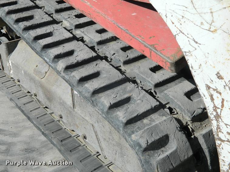 image for item J8758 2005 Takeuchi TL140 skid steer