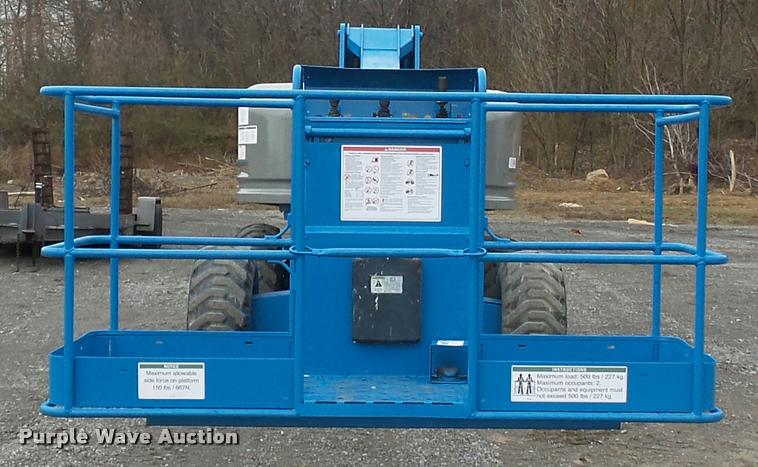 image for item K3335 1999 Genie S60 boom lift