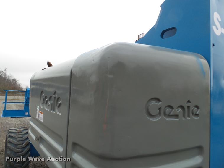 image for item K3335 1999 Genie S60 boom lift