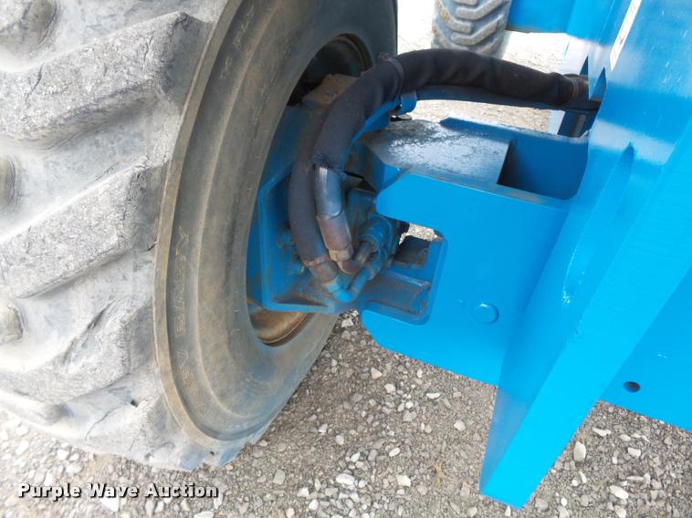 image for item K3335 1999 Genie S60 boom lift