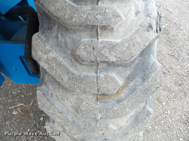 image for item K3335 1999 Genie S60 boom lift