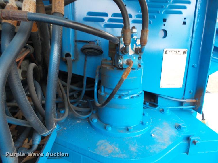 image for item K3335 1999 Genie S60 boom lift