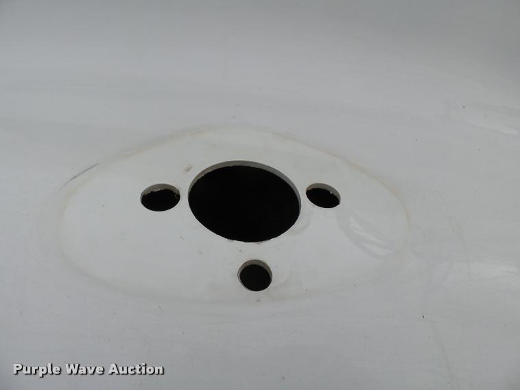 image for item K3336 2002 International 7500 digger derrick truck