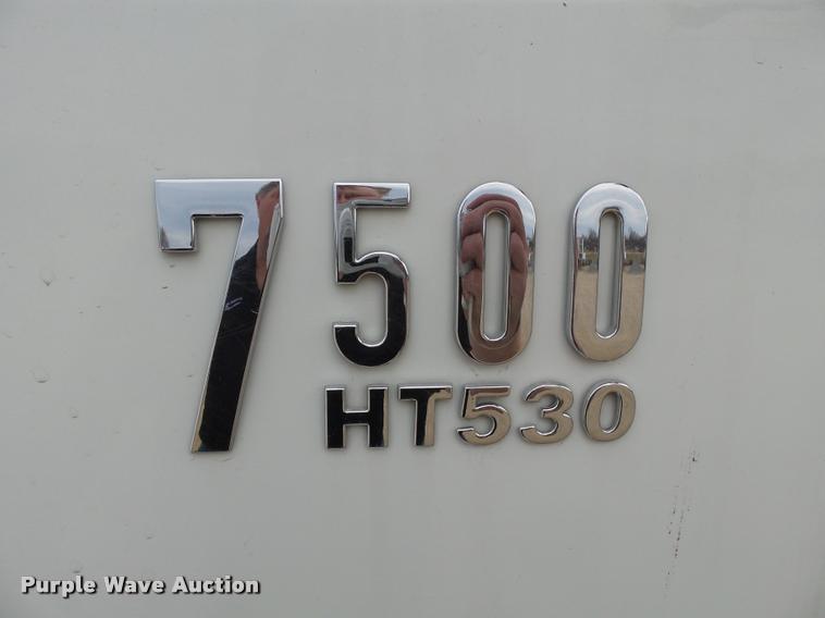 image for item K3336 2002 International 7500 digger derrick truck