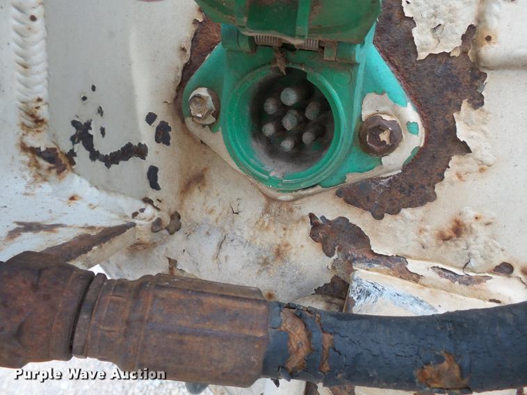 image for item K3336 2002 International 7500 digger derrick truck