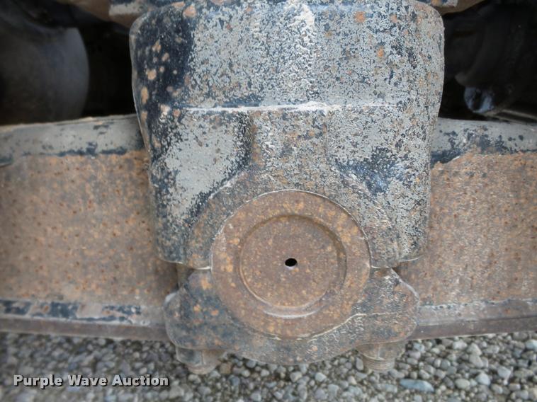 image for item K3337 2004 International 7500 bucket truck