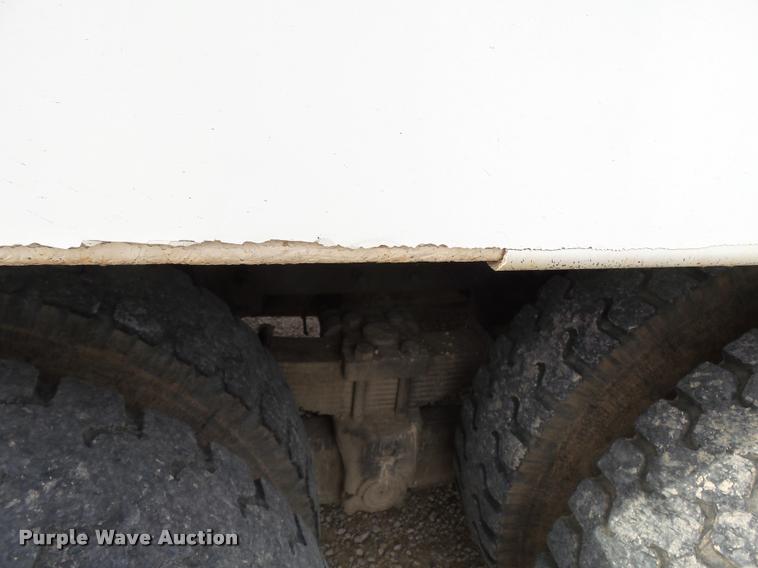 image for item K3337 2004 International 7500 bucket truck