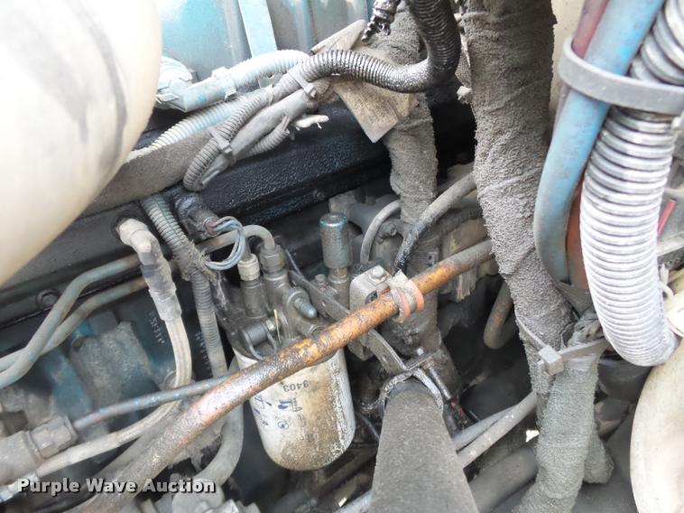 image for item K3337 2004 International 7500 bucket truck