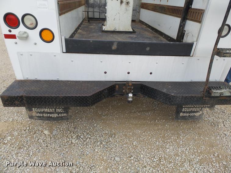 image for item K3338 2008 Dodge Ram 5500 bucket truck