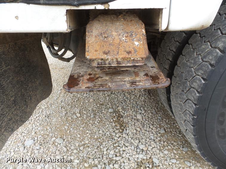 image for item K3339 2008 Dodge Ram 5500 bucket truck
