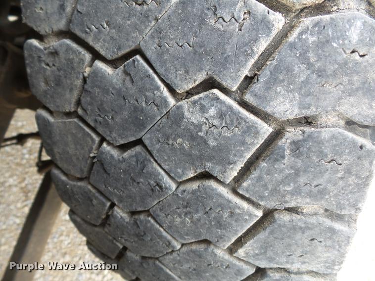 image for item K3339 2008 Dodge Ram 5500 bucket truck