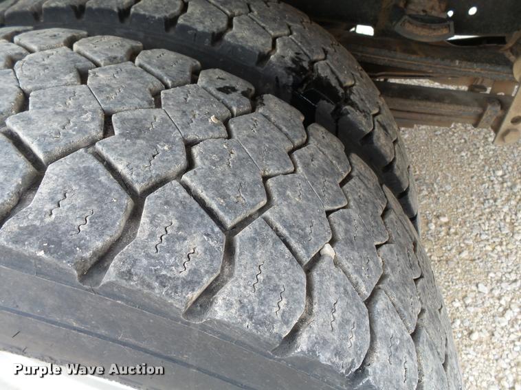 image for item K3339 2008 Dodge Ram 5500 bucket truck