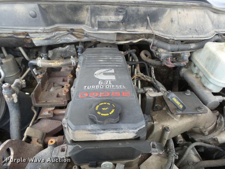 image for item K3339 2008 Dodge Ram 5500 bucket truck