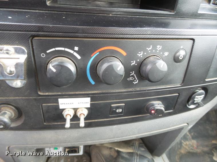 image for item K3339 2008 Dodge Ram 5500 bucket truck