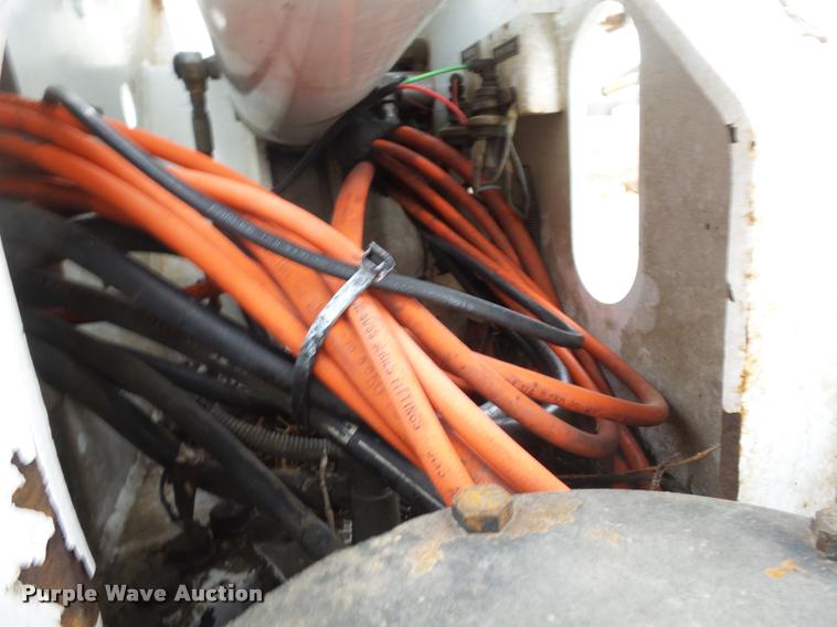 image for item K3339 2008 Dodge Ram 5500 bucket truck