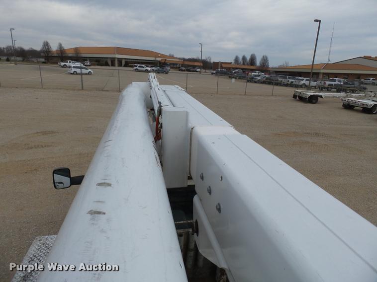 image for item K3339 2008 Dodge Ram 5500 bucket truck