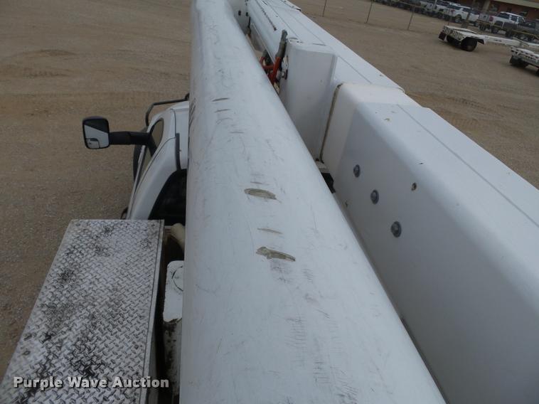 image for item K3339 2008 Dodge Ram 5500 bucket truck