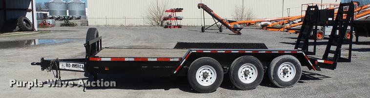 image for item K3345 2012 Mid-america utility trailer