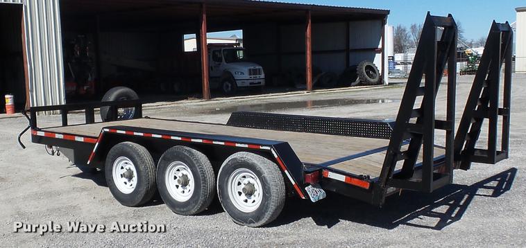 image for item K3345 2012 Mid-america utility trailer