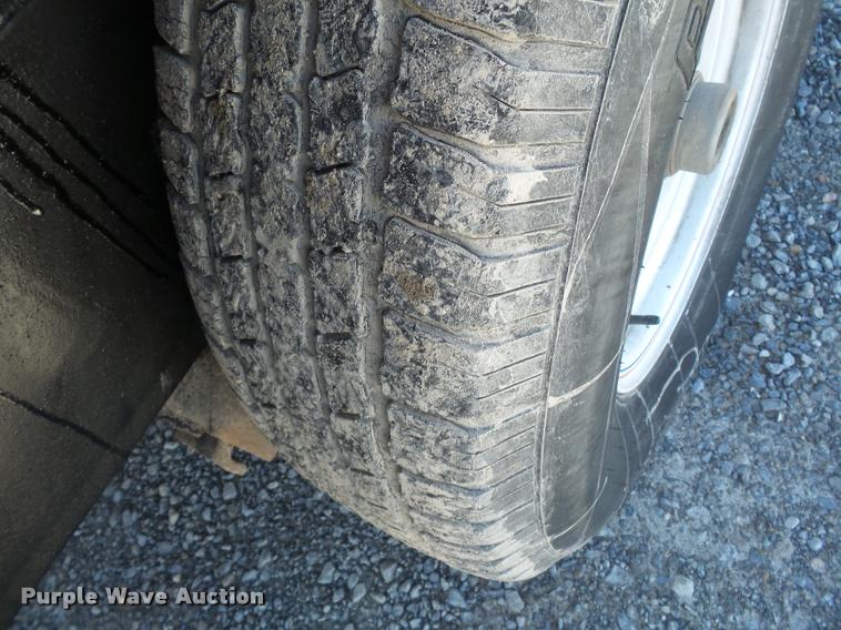 image for item K3345 2012 Mid-america utility trailer